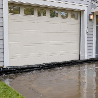 VEVOR Flood Barrier, 10-Pack, 5 × 0.7 ft Water-Activated Sandless Bags with Bucket